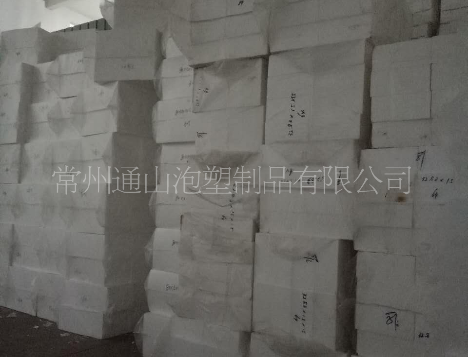 泡沫廠家告訴你泡沫保溫的優(yōu)勢